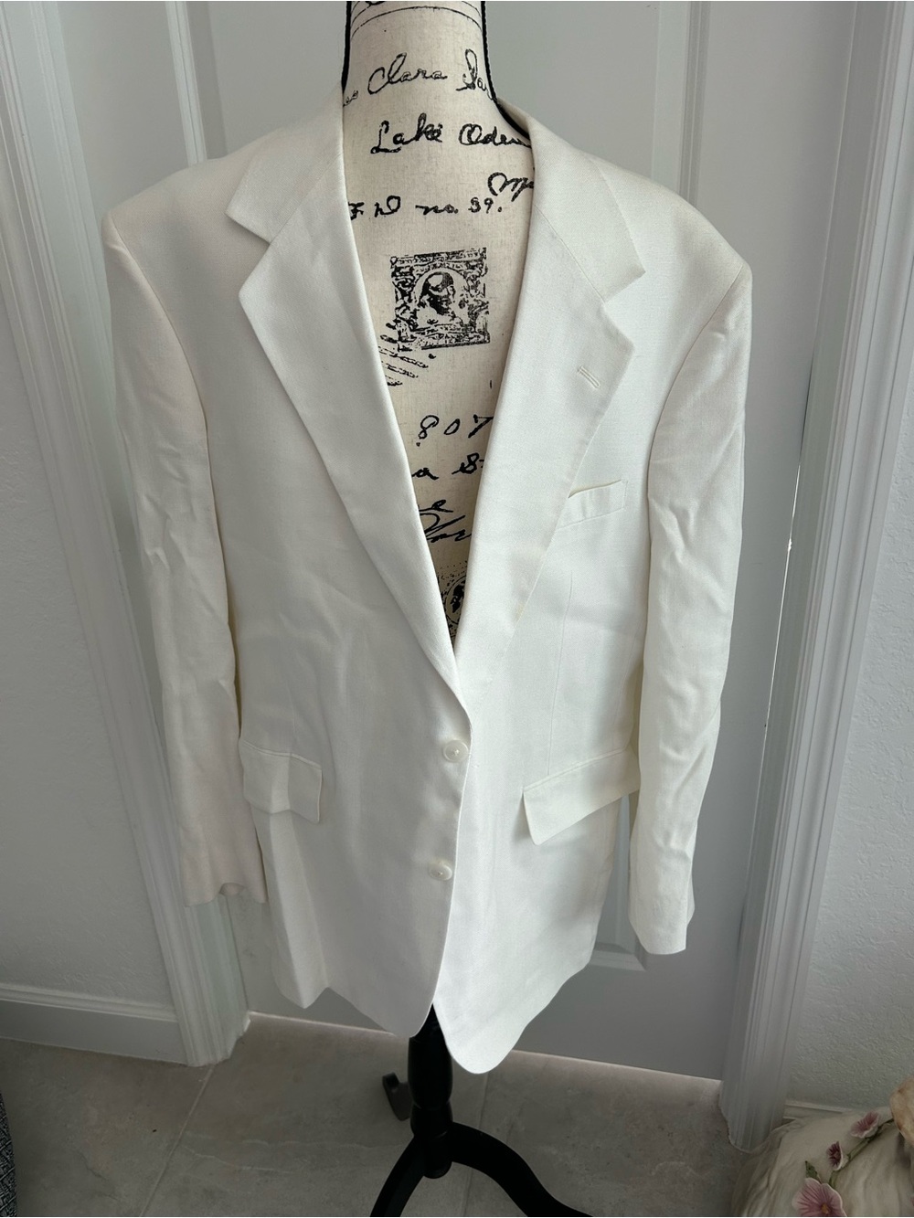 Lacrosse Classic White Blazer - Tailored Two-Button Jacket
